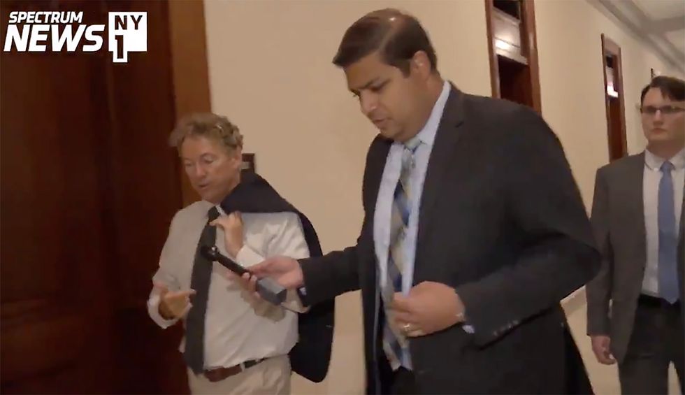 Watch: Reporter hounds Rand Paul the way all Republicans should be hounded