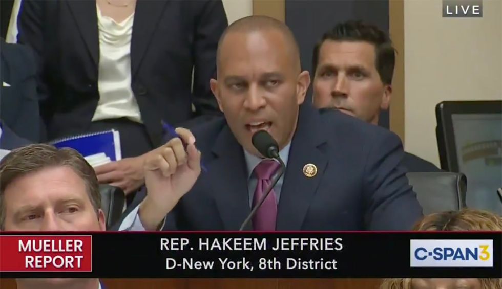 Rep. Jeffries precisely ticks through the three elements proving obstruction of justice