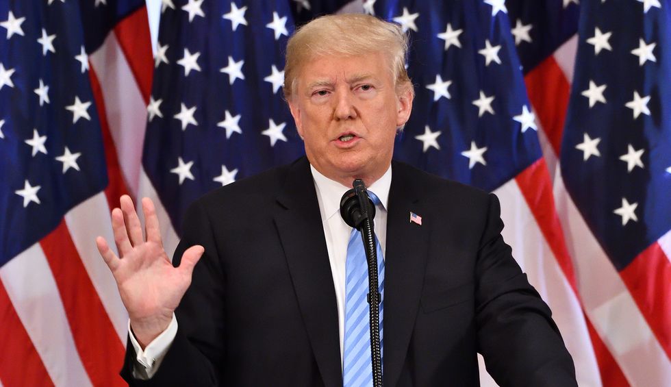 Democrats must reframe 2020 around Trump’s corruption