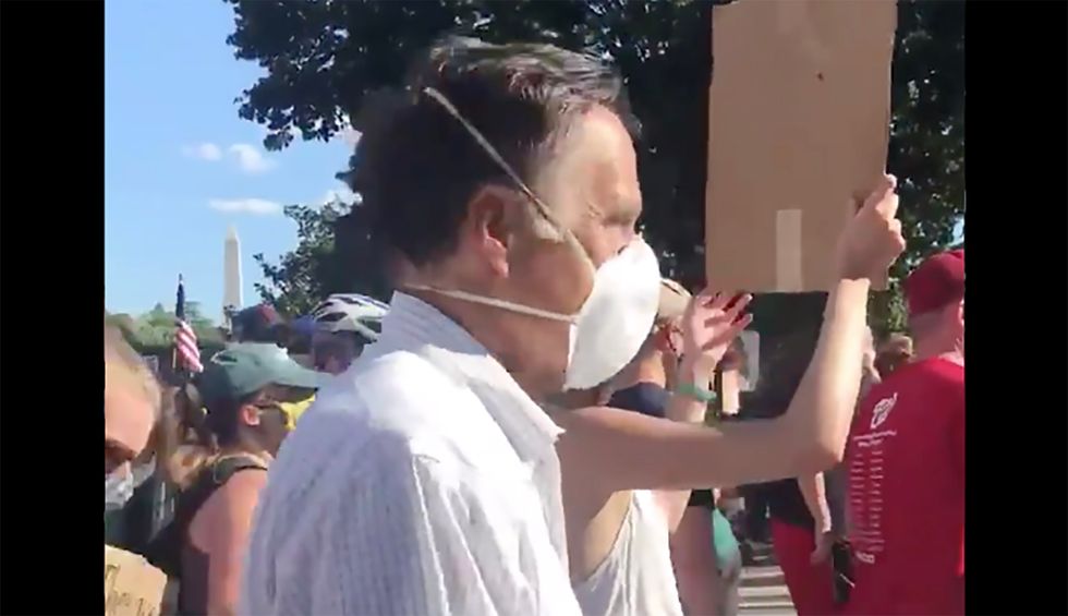 Romney joins growing protests as more prominent Republicans disavow Trump