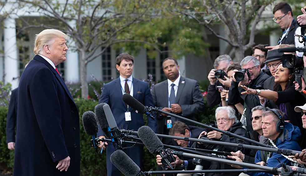 Do White House reporters have any idea what's happening inside Trump's White House? Not according to this media expert