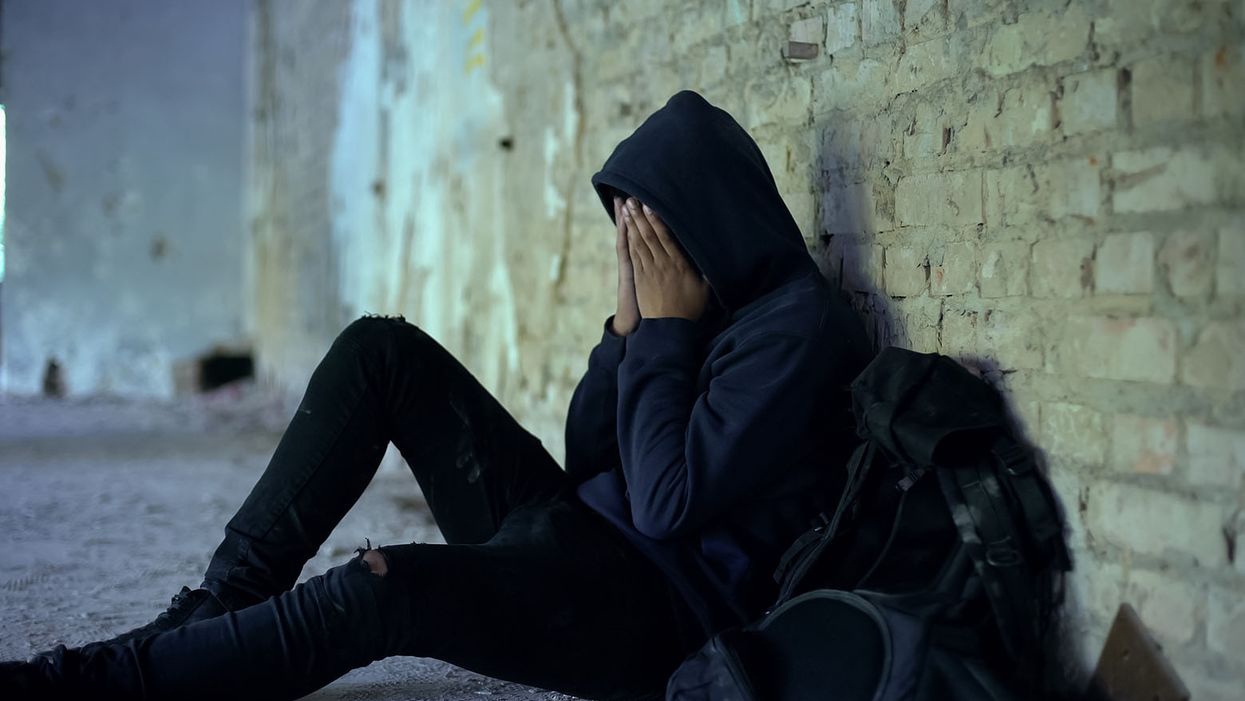 'Maternal hostility' may predict whether one mistreats their adult romantic partners