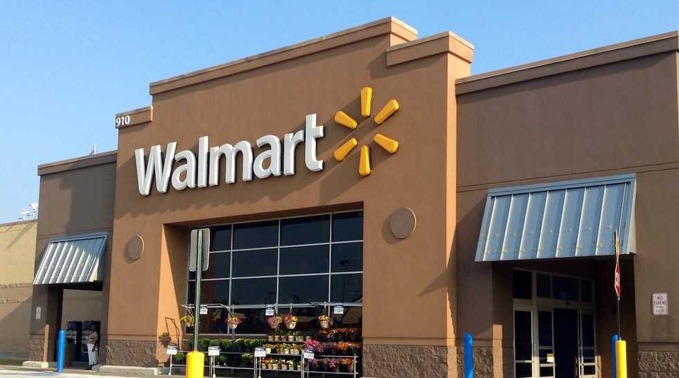 Walmart asks gun owners not to open-carry and announces plan to limit ammunition sales