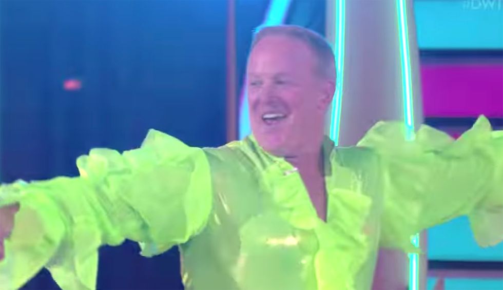 Sean Spicer mocked for tweet suggesting people who vote against him on 'Dancing With the Stars' are discounting Christ: 'The grift of victimhood'