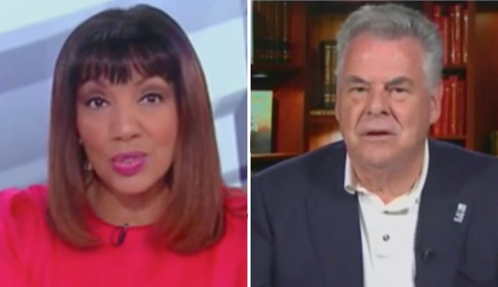 Fox News fans go off on 'left wing hack' after anchor correctly points out Ukraine allegations are ‘a problem’ for Trump