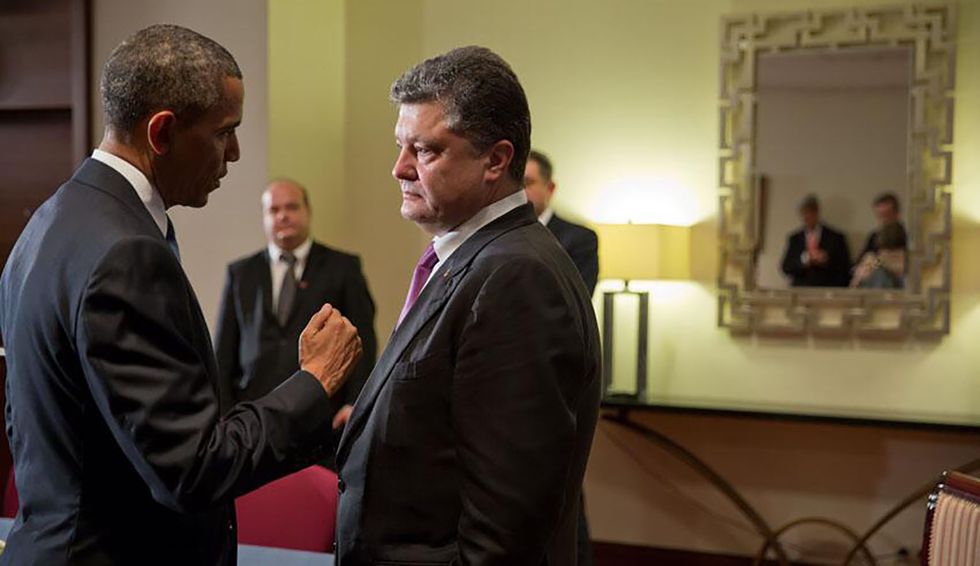 Former Ukrainian president destroys Trump’s conspiracy claims against Biden