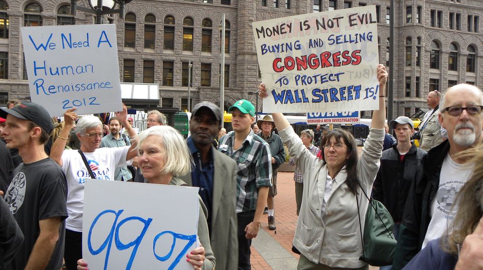These 7 charts show how legalized political corruption is so much bigger than Trump