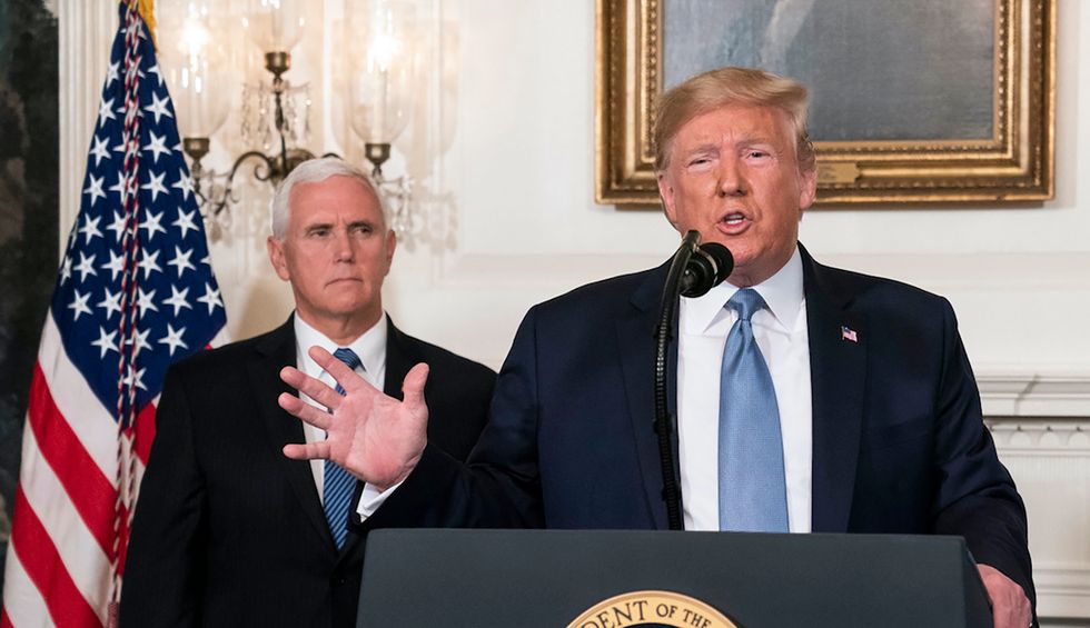 Conservative columnist slams Trump for ‘setting a horrendous example’ by not getting a needed coronavirus test