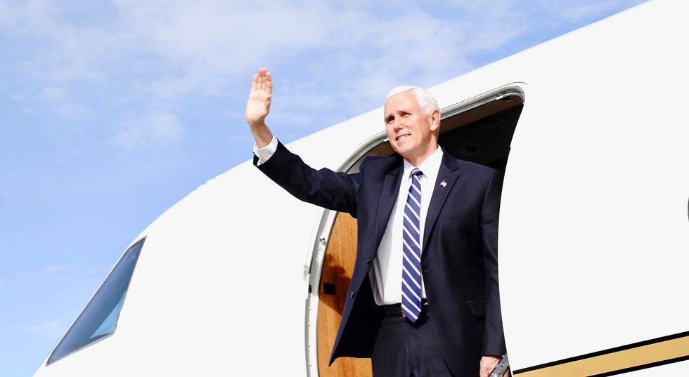 Mike Pence is trying to distance himself from Trump's Ukraine scandal