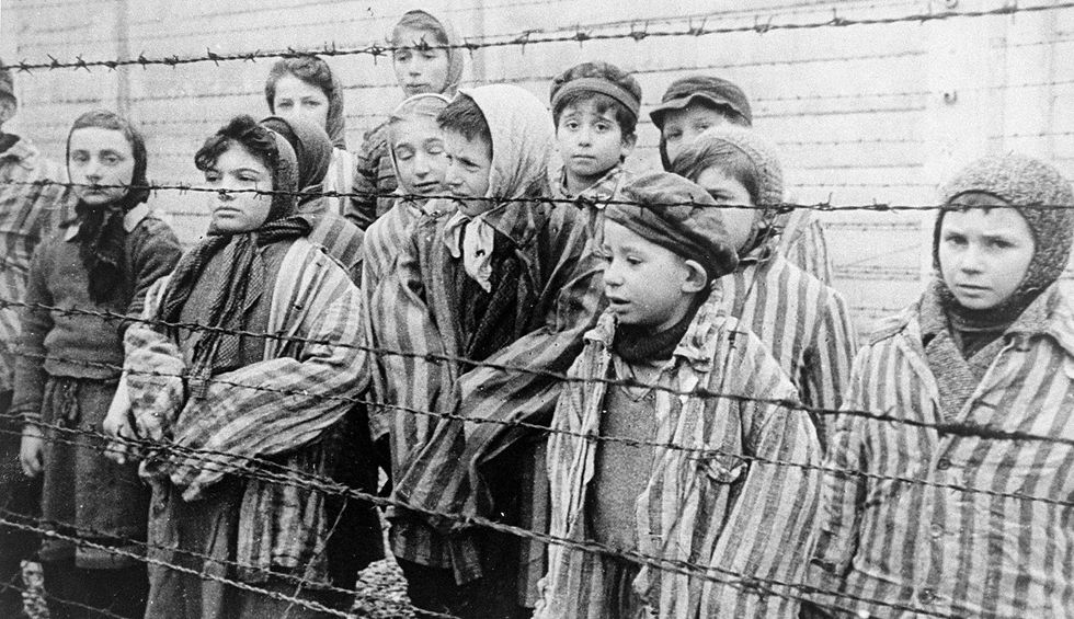 BBC whitewashes US refusal to bomb Auschwitz