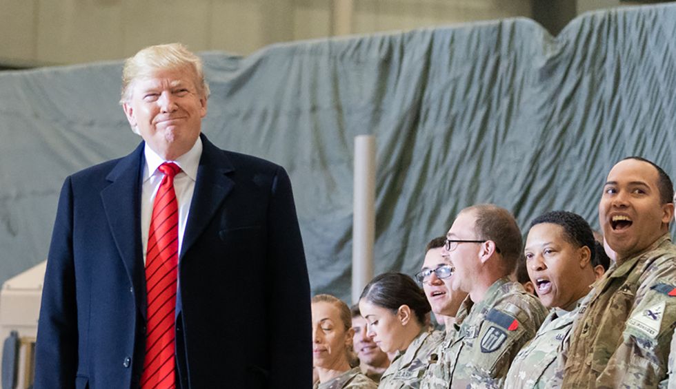 Another Trump con: Now he's cheating frontline workers and National Guard troops