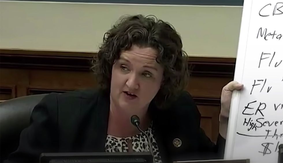 Rep. Katie Porter demands resignation of Trump small business chief for enabling 'abuse' of COVID-19 relief funds