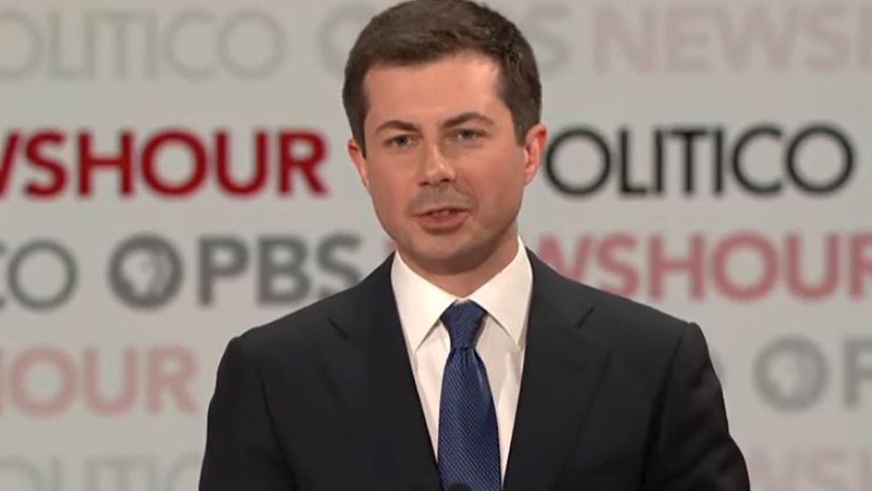Buttigieg busts Fox News over uninformed question on electric cars: 'Tesla doesn't even have tailpipes'