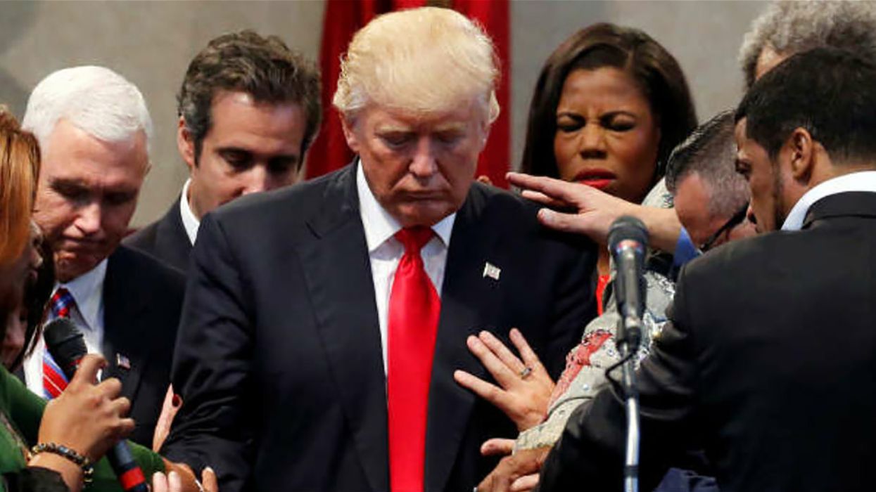 'A $3 million dollar benchwarmer': Donald Trump mocked for 'sidelining' high-priced defense counsel