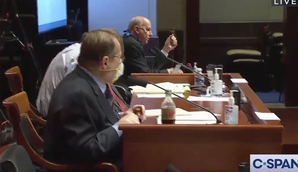 Republicans literally try to drown out judiciary hearing on AG Barr by pounding the dais