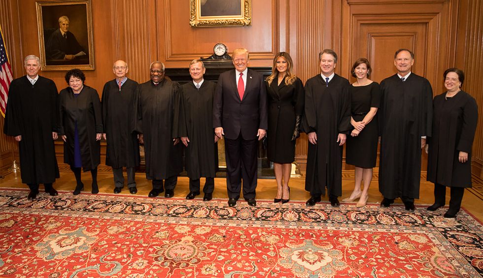 Trump judicial adviser tied to ‘secretive network’ of ‘dark money’ dedicated to putting far-right justices on the Supreme Court