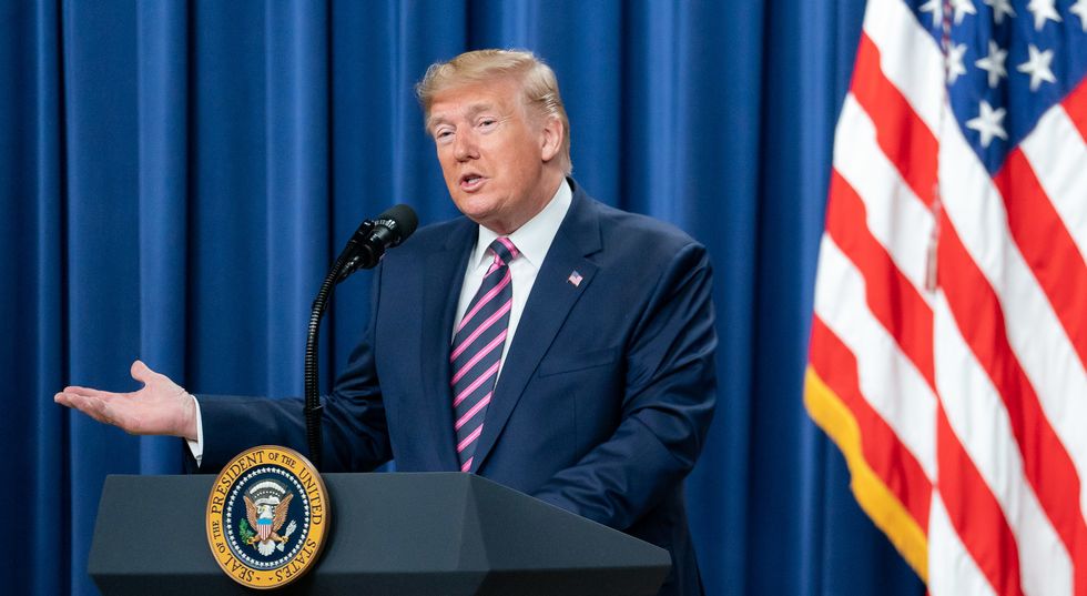 Critics slam ‘absurd’ plan to put ‘garish’ Trump in charge of architectural style for all new federal buildings
