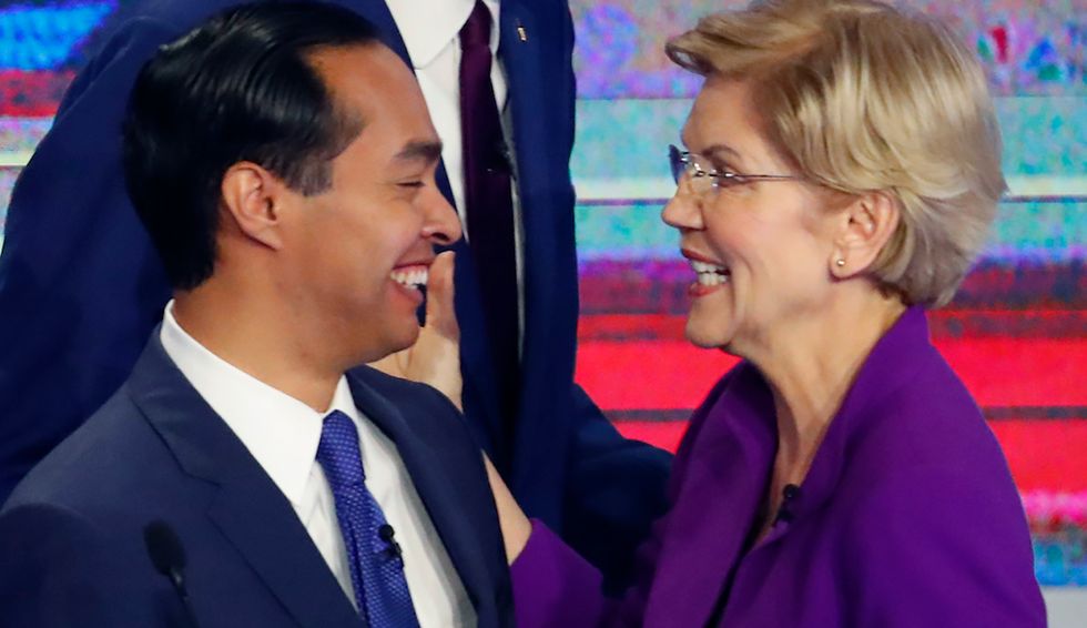 Elizabeth Warren unveils list of new Texas endorsements as presidential race kicks into high gear