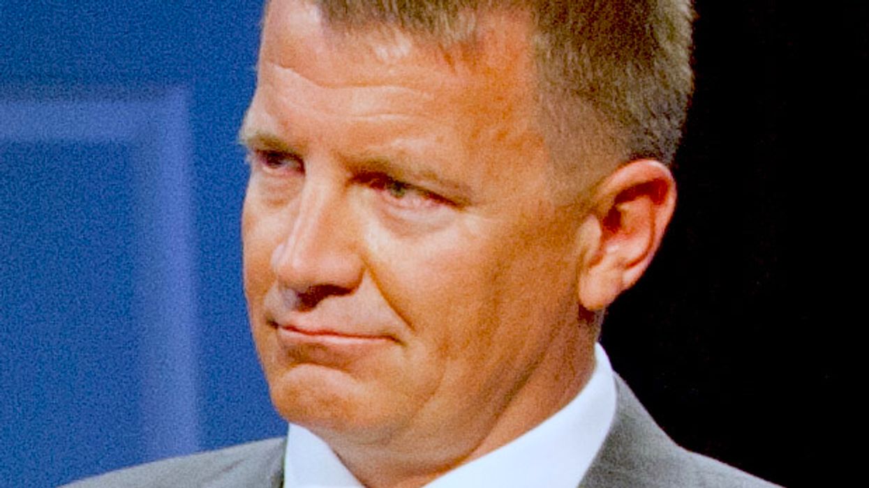 Erik Prince raised funding for effort to spy on Democratic, progressive, and anti-Trump GOPers