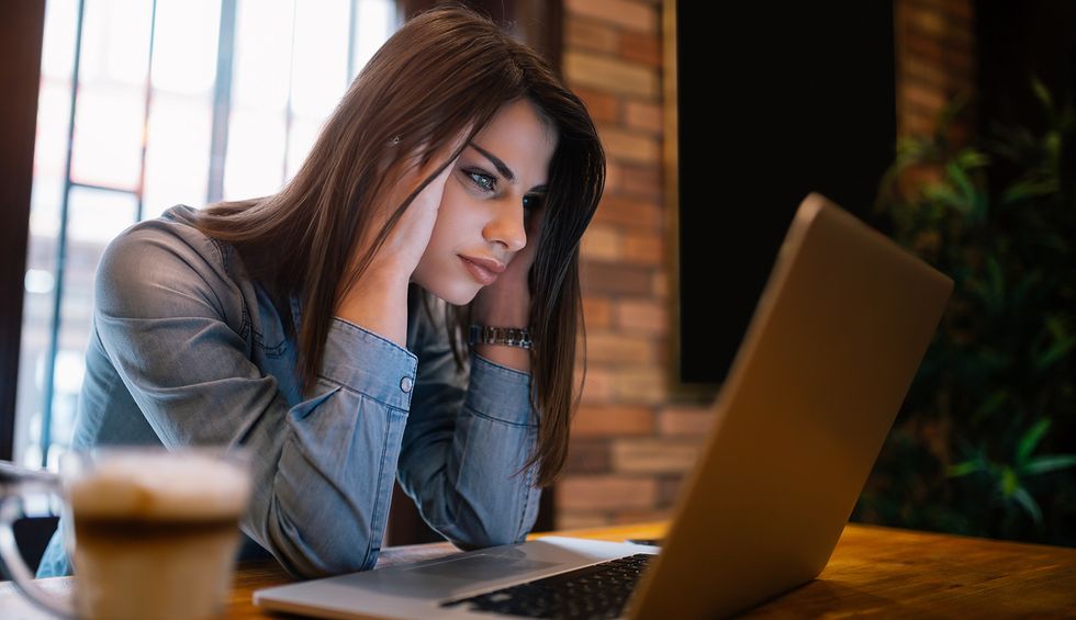 A new psychological study perfectly explains why being online makes you cynical