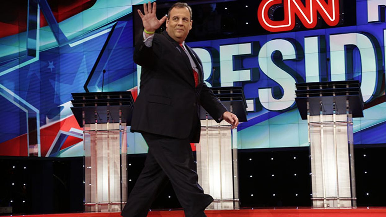 Watch: Chris Christie busts Trump on 'outrageous' docs case in first few minutes of CNN town hall