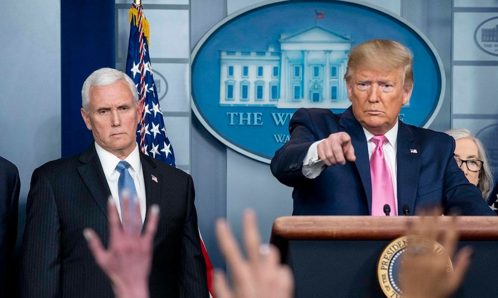 'Complete chaos’: Top Trump aides admit White House is botching the coronavirus response