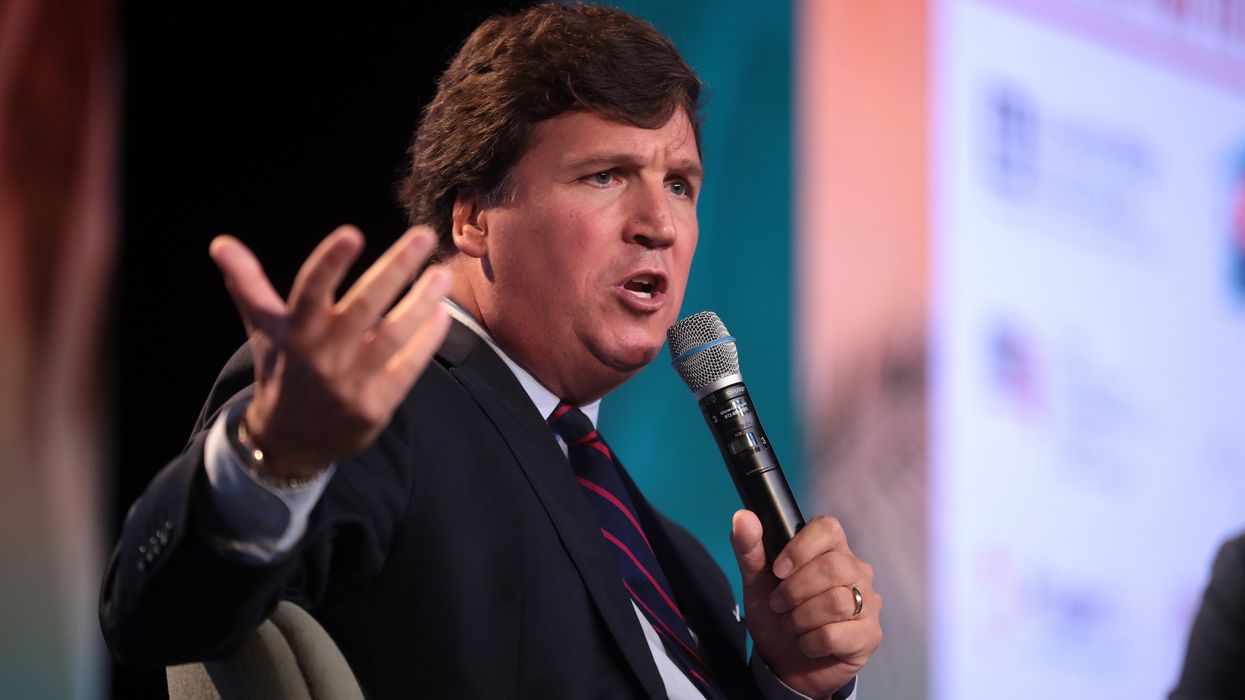Fox News is 'rattled' and wants to 'sideline' Tucker Carlson until 2024