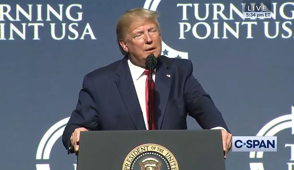 Psychiatry expert says Trump’s rambling Merry Christmas rant displayed these 3 signs of serious mental impairment