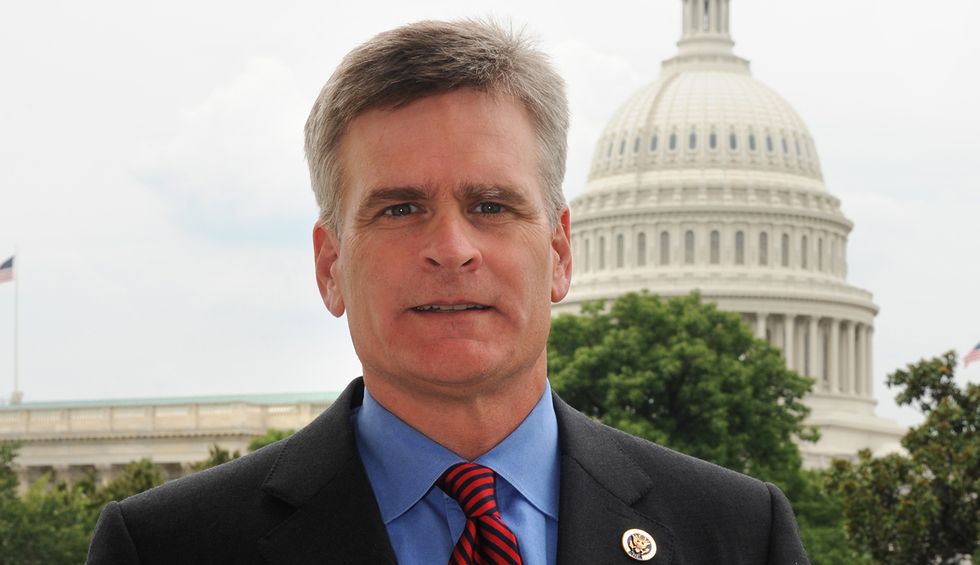 Republican senator tests positive for COVID-19