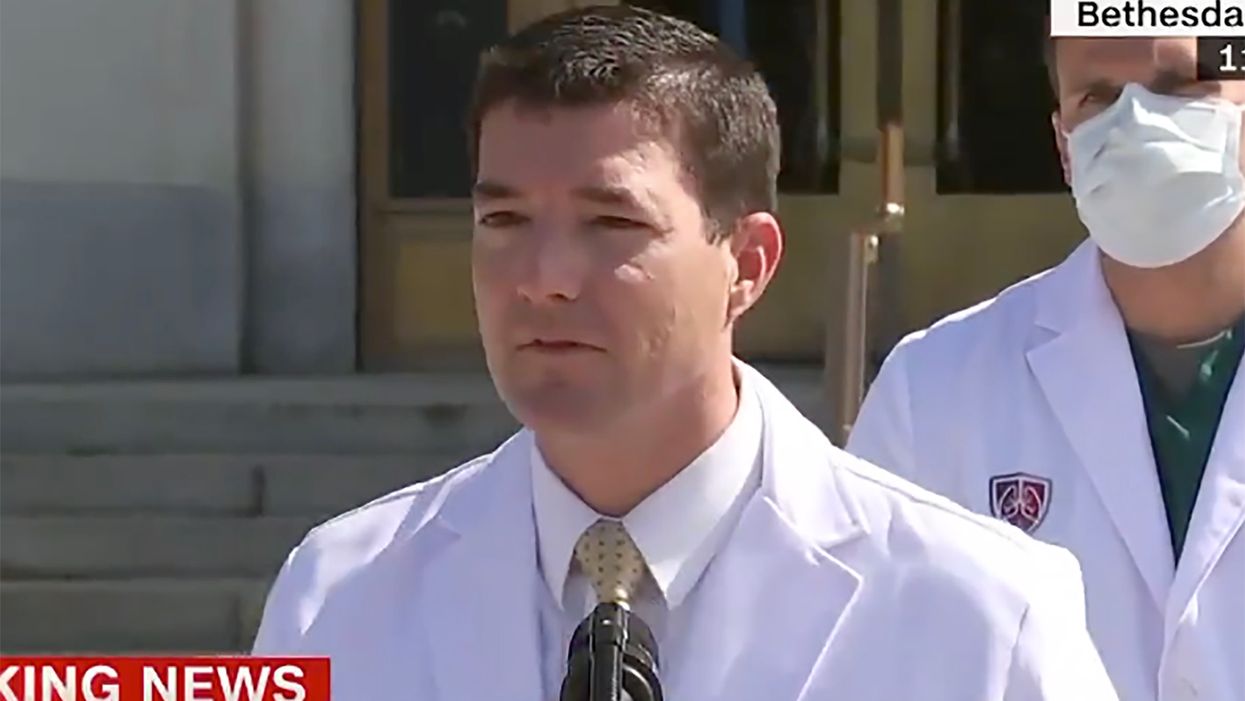 Medical doctor explains why Trump's clinical status 'is much worse than he is letting on'