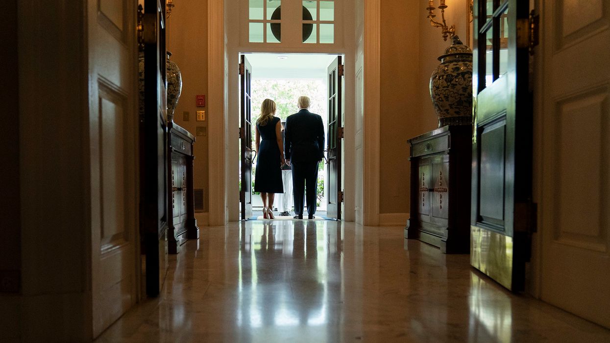 White House workers and Secret Service agents fearful as they're forced to work in 'coronavirus hotspot'