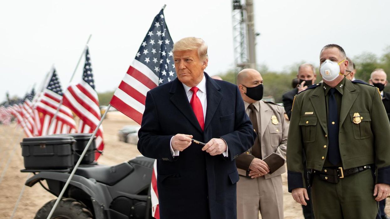 Trump's legal team hoping affidavit is heavily redacted to save them 'embarrassment': former prosecutor