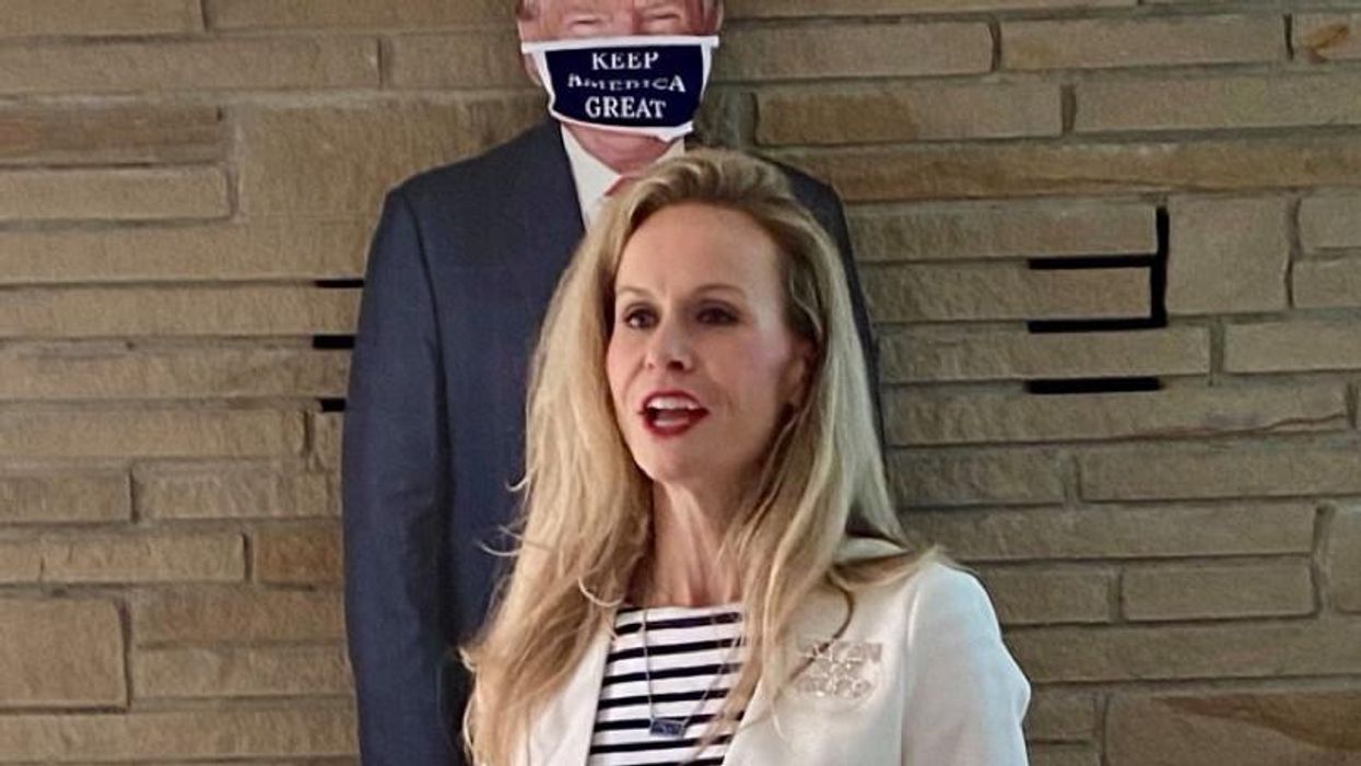 Murkowski challenger is pro-Trump pastor who says being gay is a 'choice' but people are 'born conservative'
