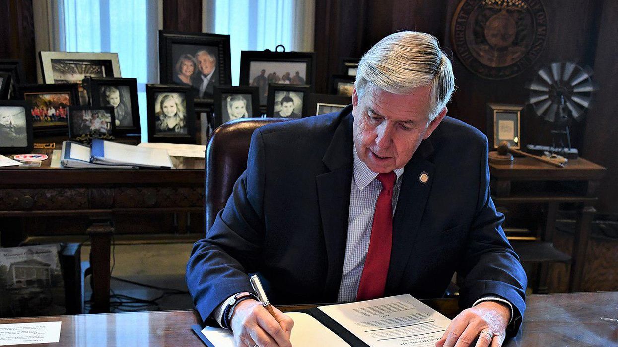 'Caving to the new authoritarian Republican regime': Governor gets slammed for thwarting the constitution