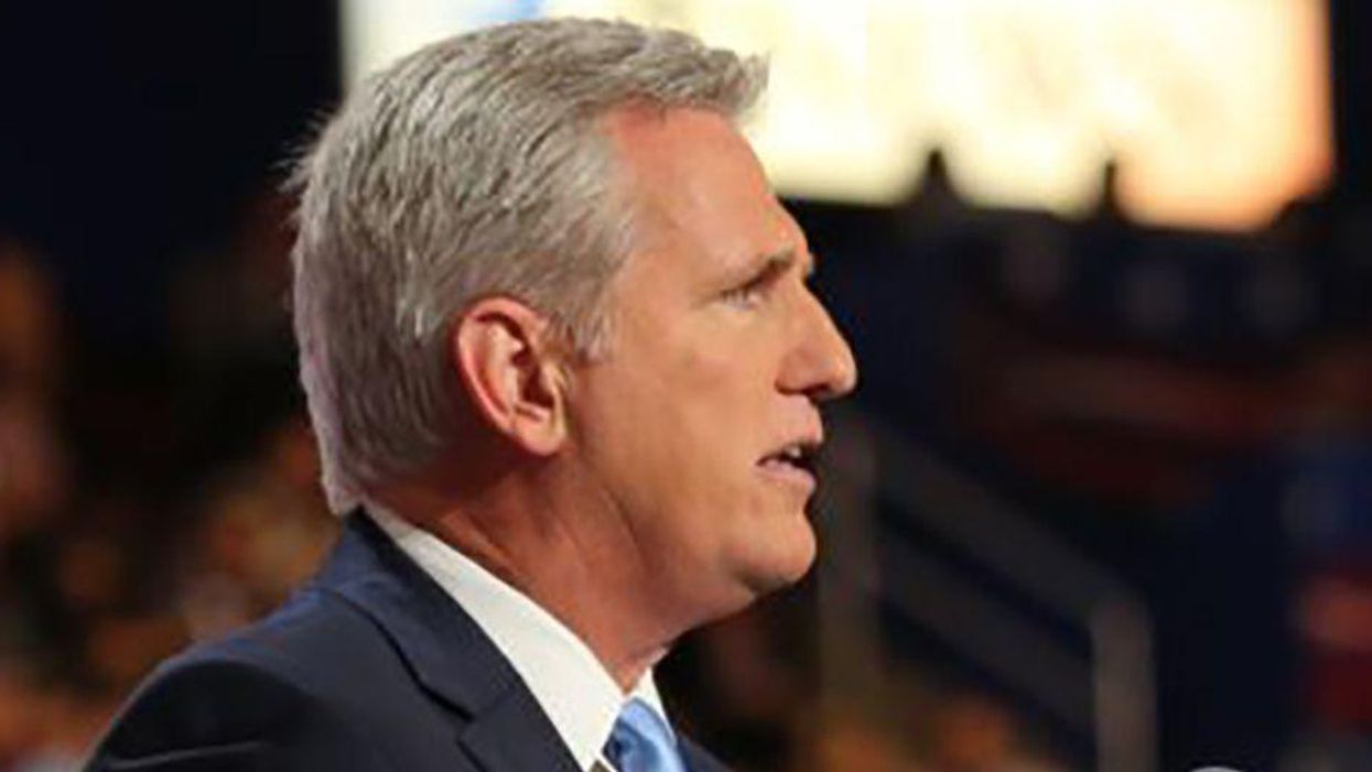 Kevin McCarthy throws one of his own under a bus — and falls on his face