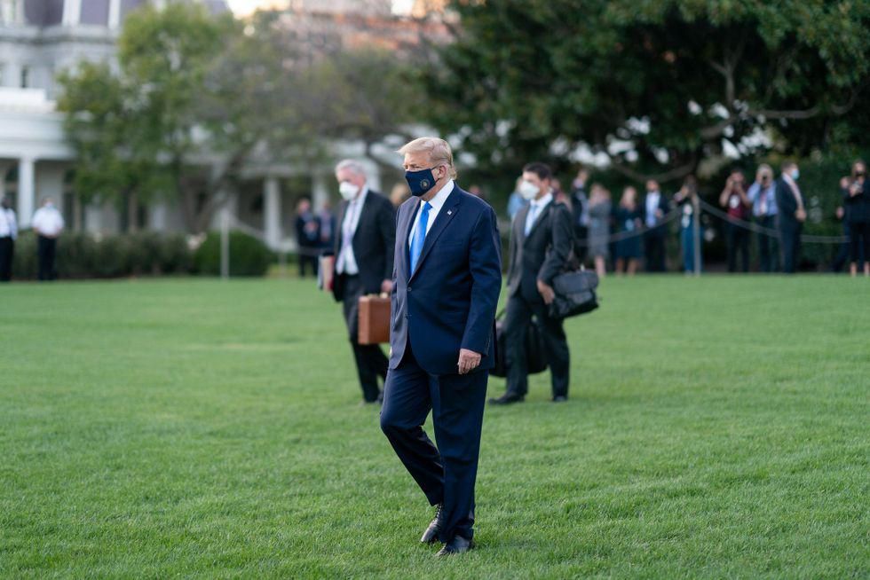 Former federal prosecutor insists we'll see 'a tidal wave of criminal charges against Donald Trump'
