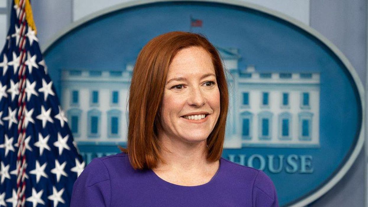 Jen Psaki had the perfect response to a GOP governor's attacks on Biden's vaccination campaign
