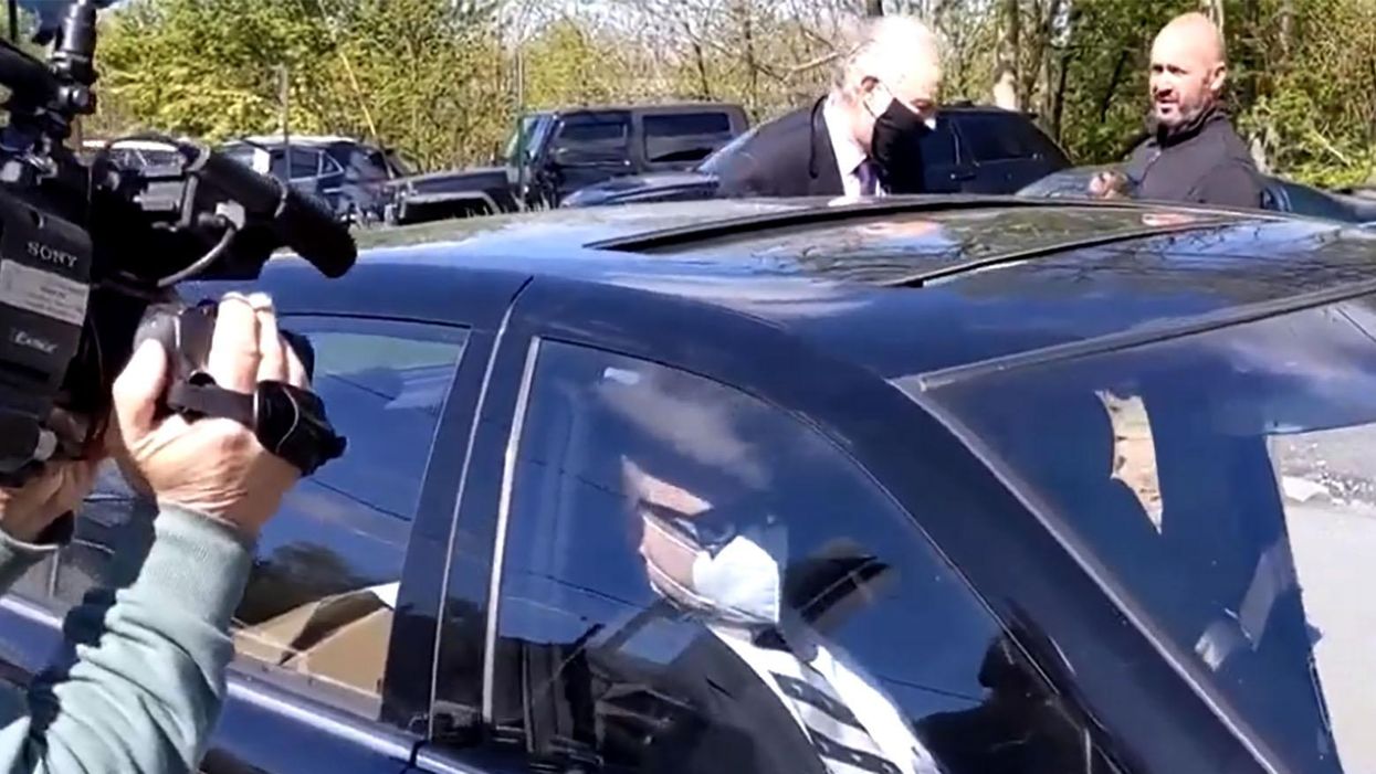 Yet another GOP loyalist caught voting on behalf of a dead relative: report