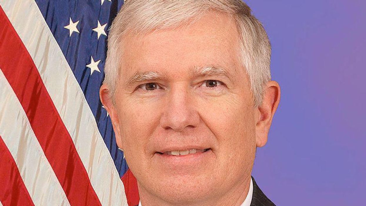 GOP Rep. Mo Brooks issues statement against 'dictatorial Socialism' amid apparent right-wing bomb threat
