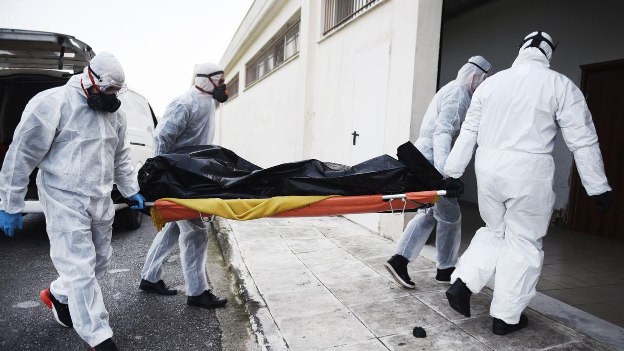 Funeral worker details devastating toll of COVID on 'unrecognizable' bodies