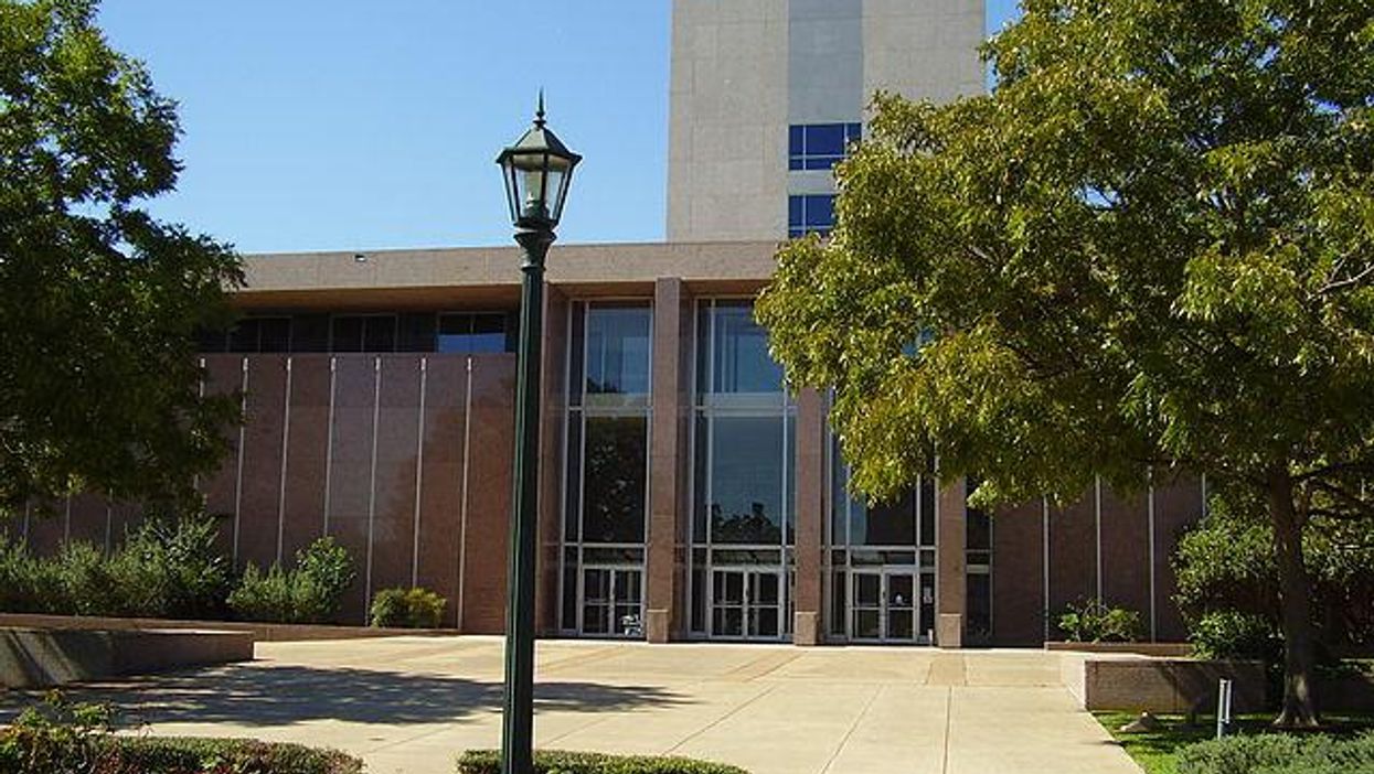 'Court cannot sit idly by' when judge turns 'court of law into a Skinner Box': Texas appeal opinion