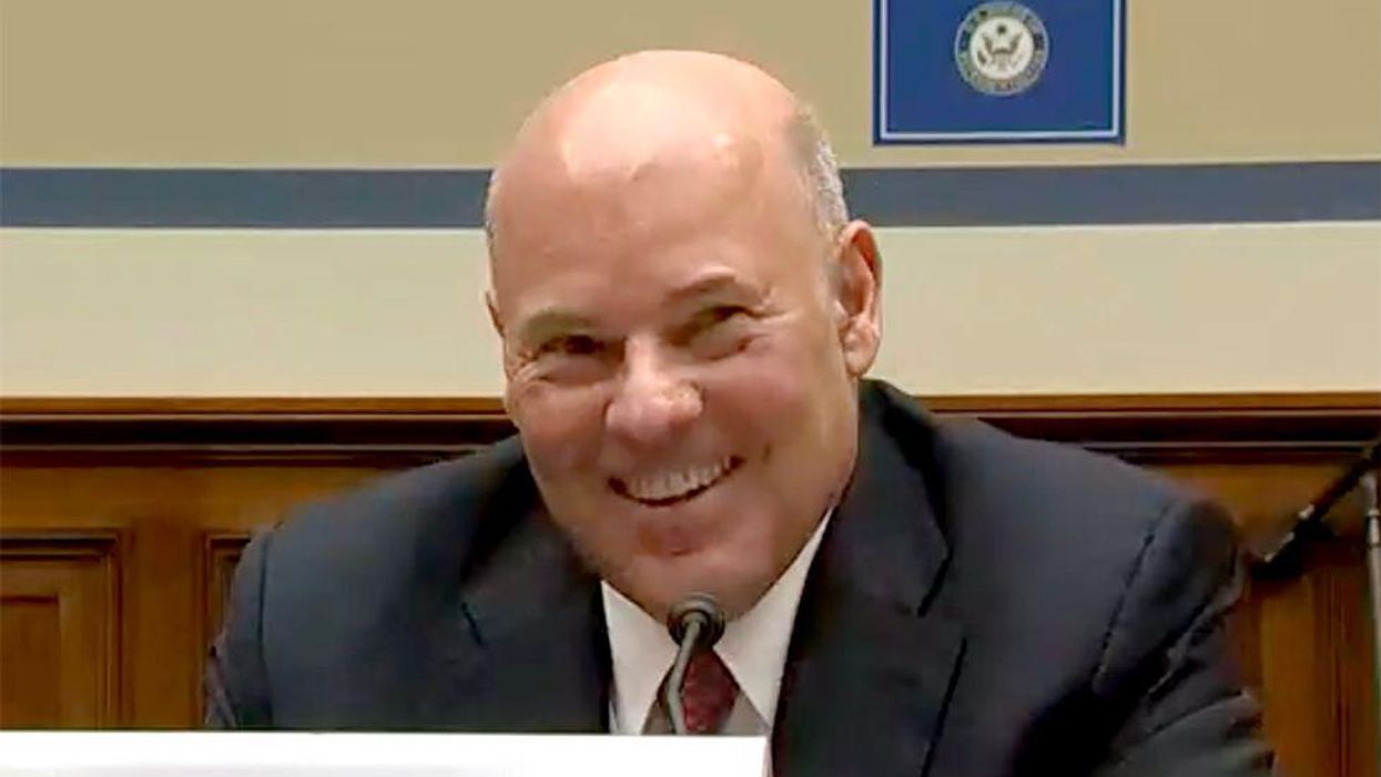 20 state AGs file suit over Dejoy plan to sabotage USPS
