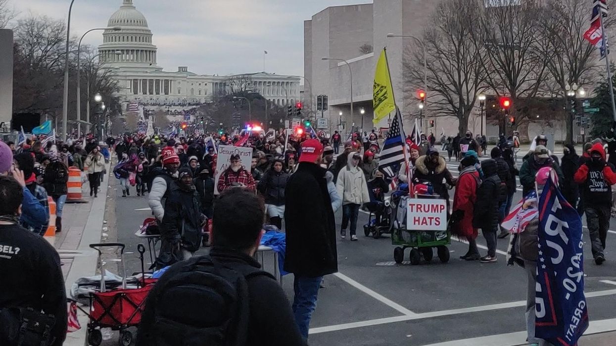 'Wanted to give you a heads up': New charges say a Capitol Police officer obstructed the Jan. 6 riot probe