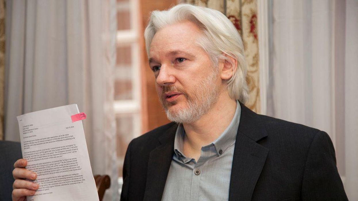 Press freedom coalition says DOJ must drop Assange case after CIA plot revealed