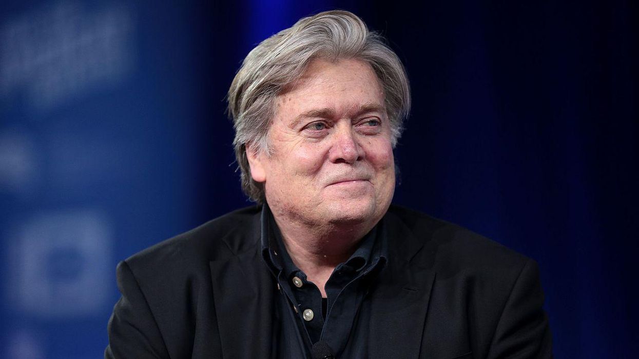 'Ultra-nationalist' Steve Bannon wants to organize a 'new fascist apparatus': historians