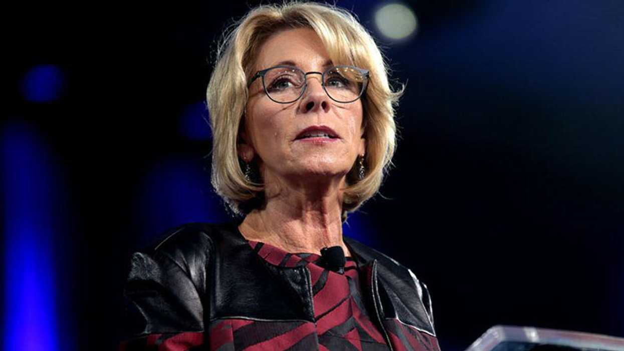 Theranos' Elizabeth Holmes accused of defrauding Betsy DeVos' family out of $100 million