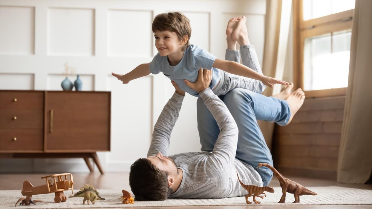 Economist explains how dads seeking time with kids will drive workplace change