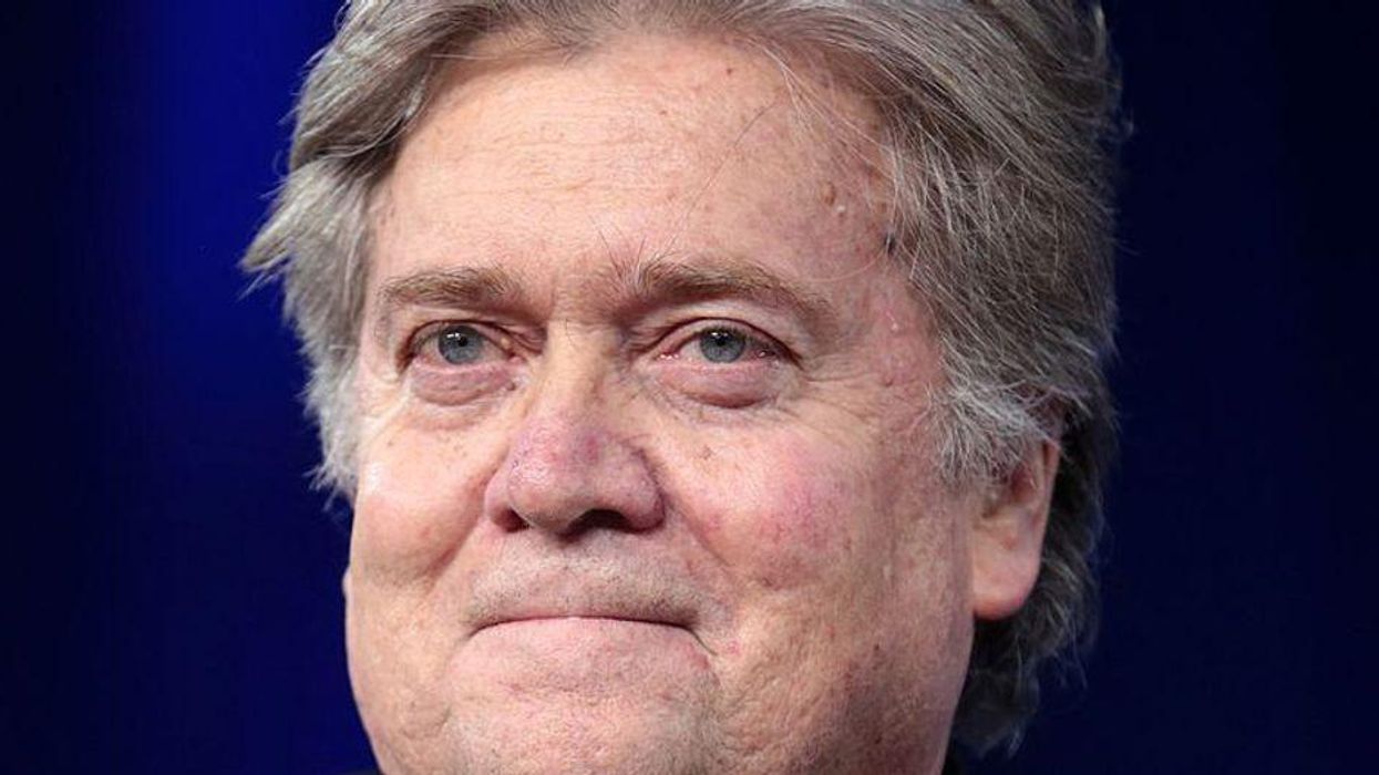 Steve Bannon tosses his own lawyers under the bus in plea for leniency