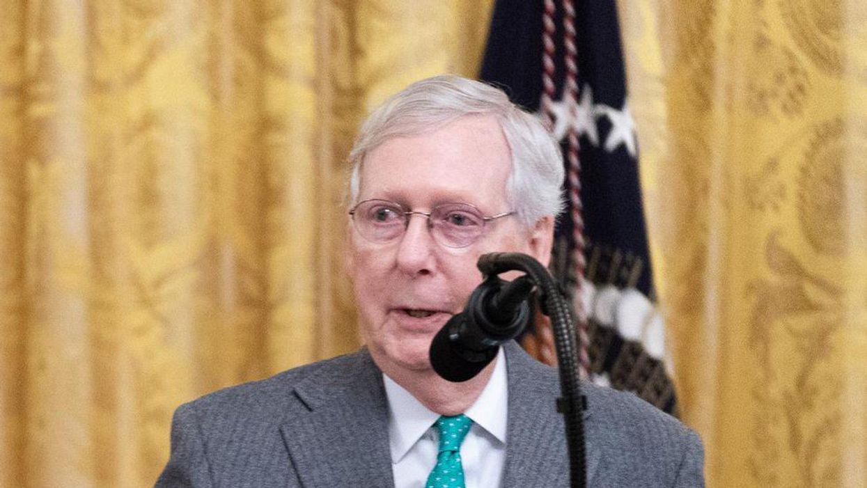 Republicans splinter: Trump clashes with the GOP establishment as it desperately grasps at straws