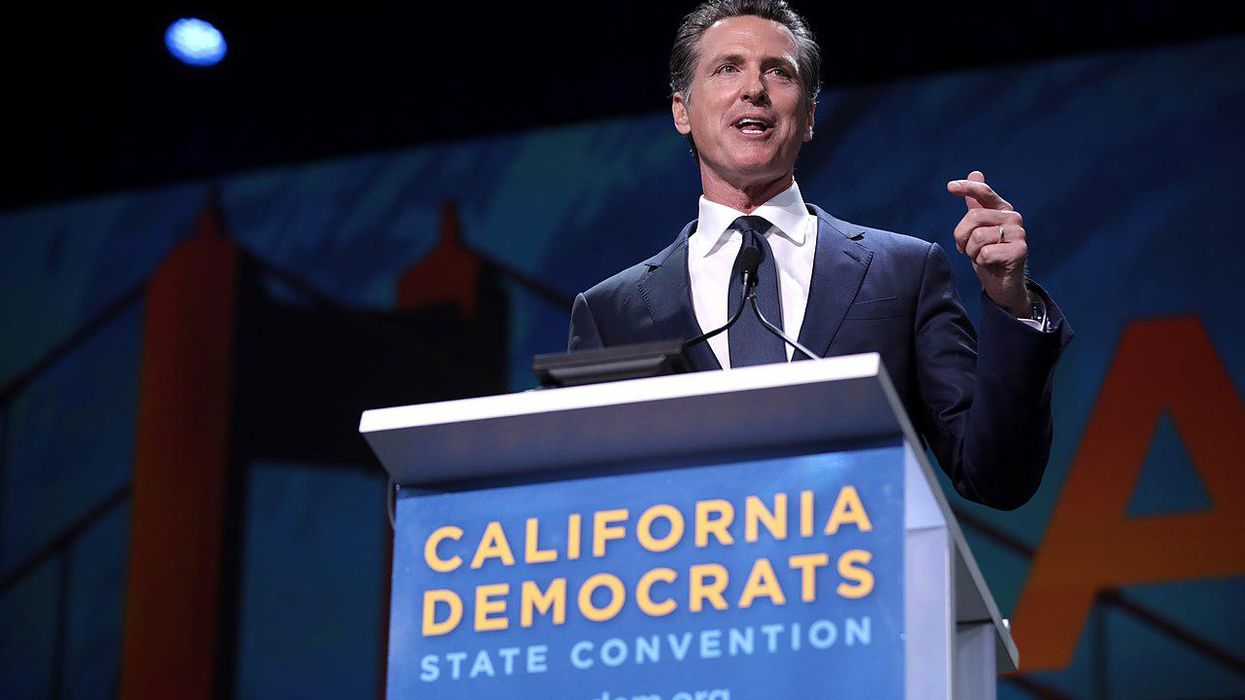 Gavin Newsom 'strongly' urges Justice Department to investigate the 'kidnapping' of relocated migrants